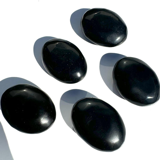 Obsidian Palm Stone