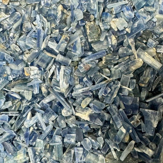 1lb Chip - Blue Kyanite