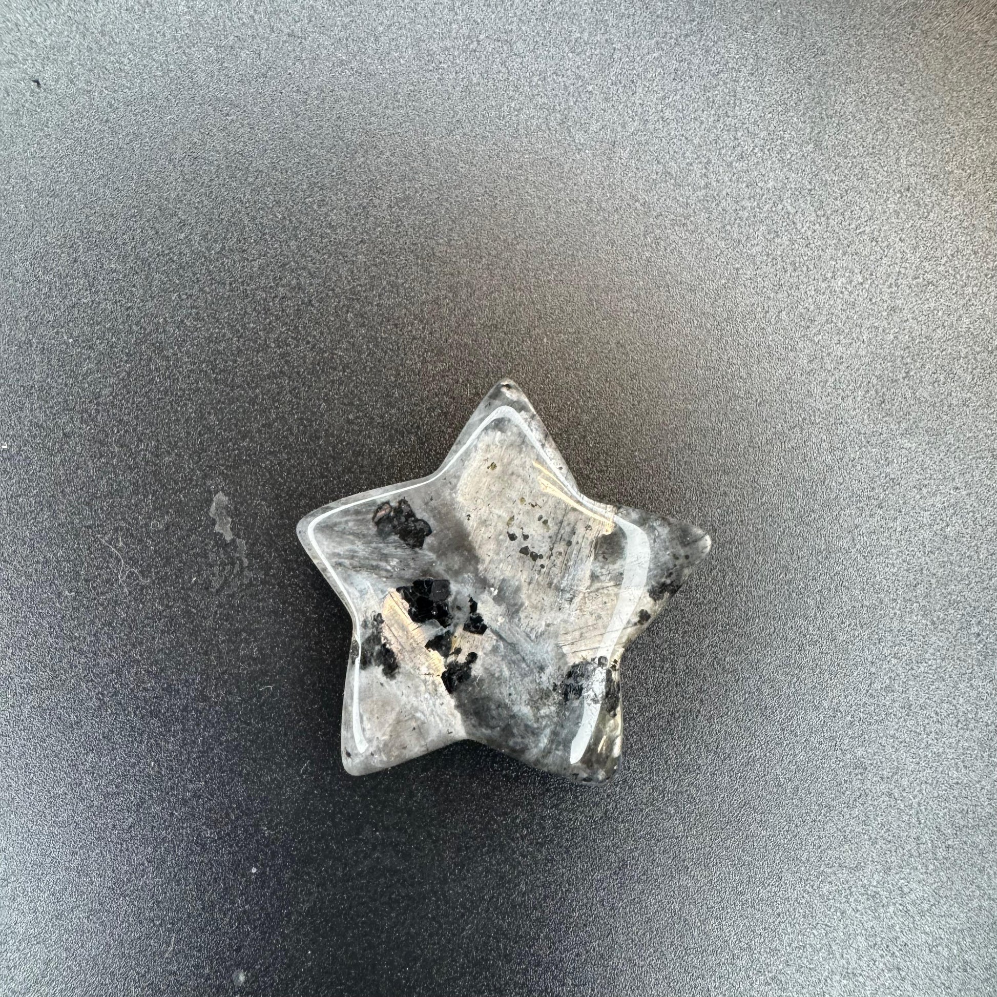 af784c6b-50b3-4bc6-adff-24d466c40ea5